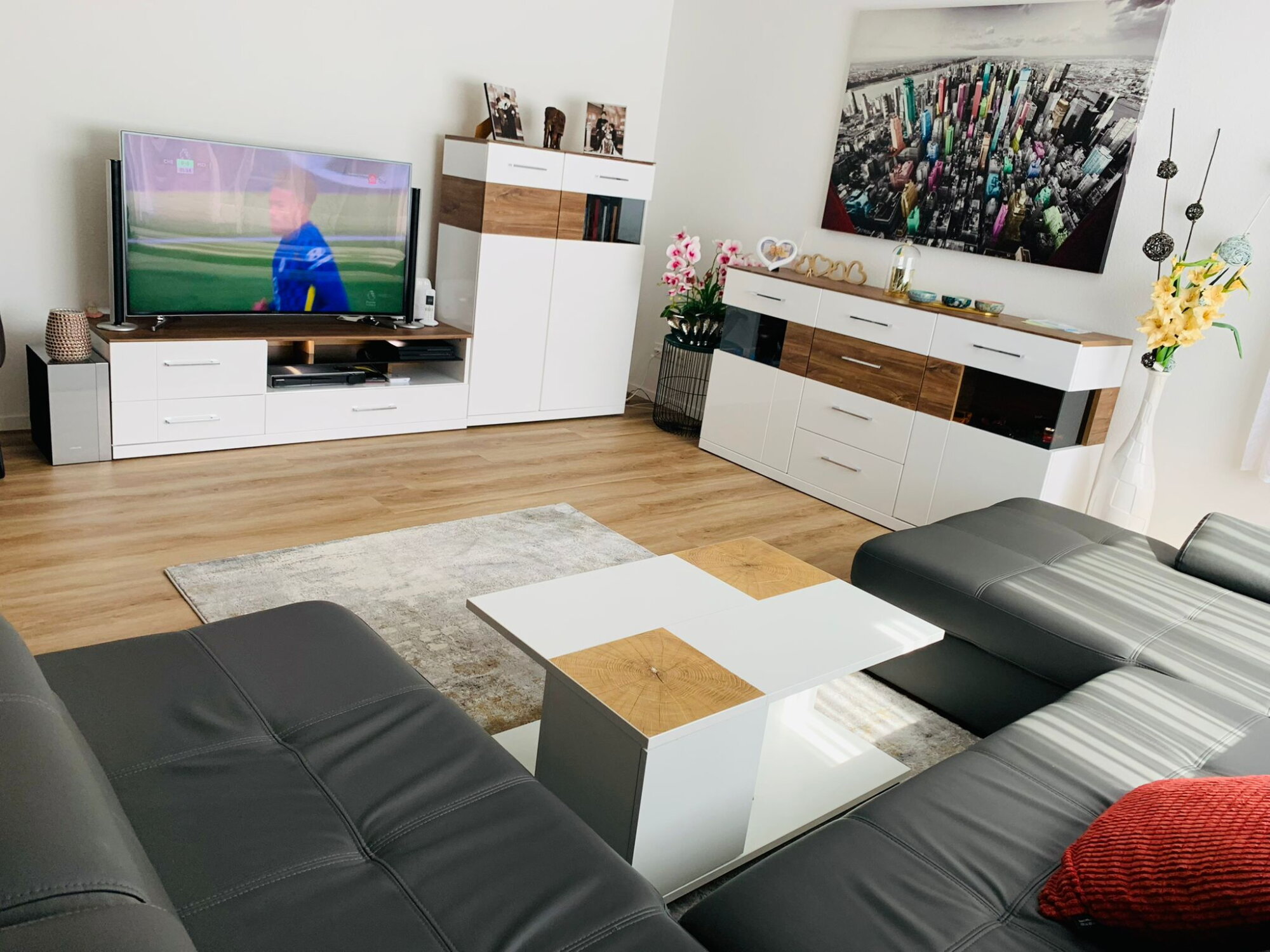 Modern saniertes Badezimmer